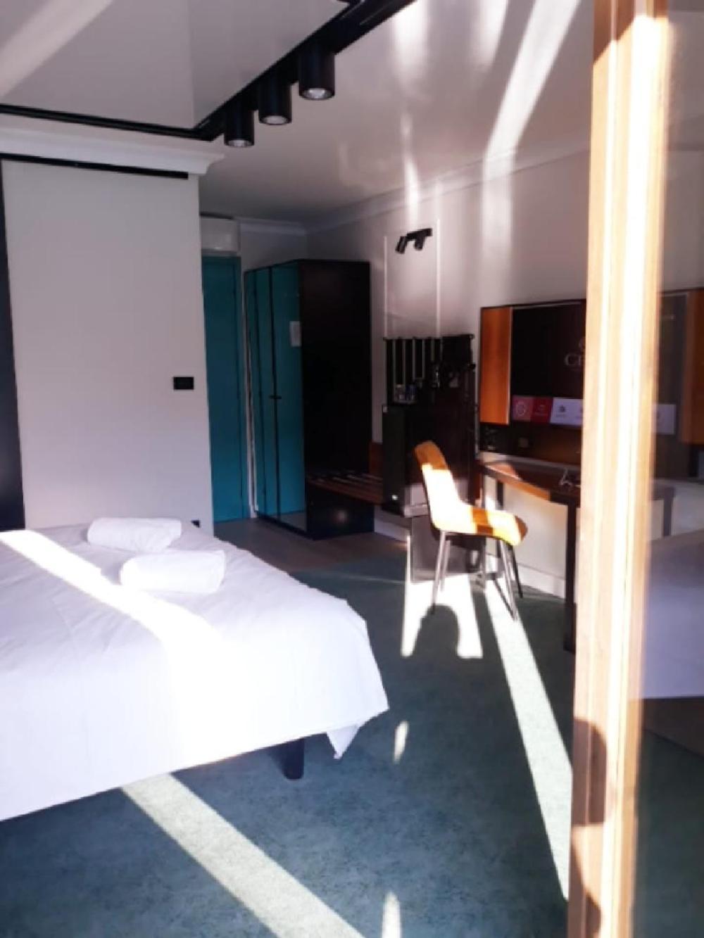 בארצ'יס Hotel Celis מראה חיצוני תמונה
