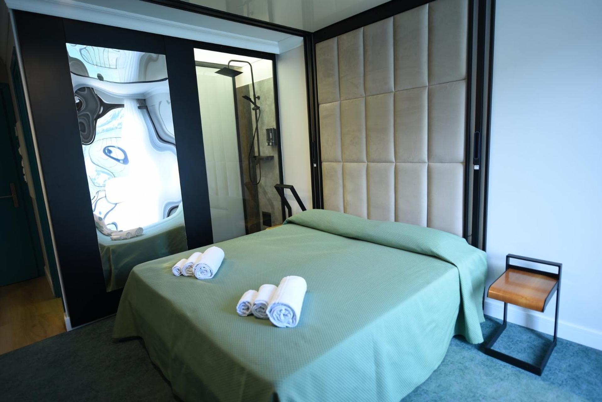 בארצ'יס Hotel Celis מראה חיצוני תמונה