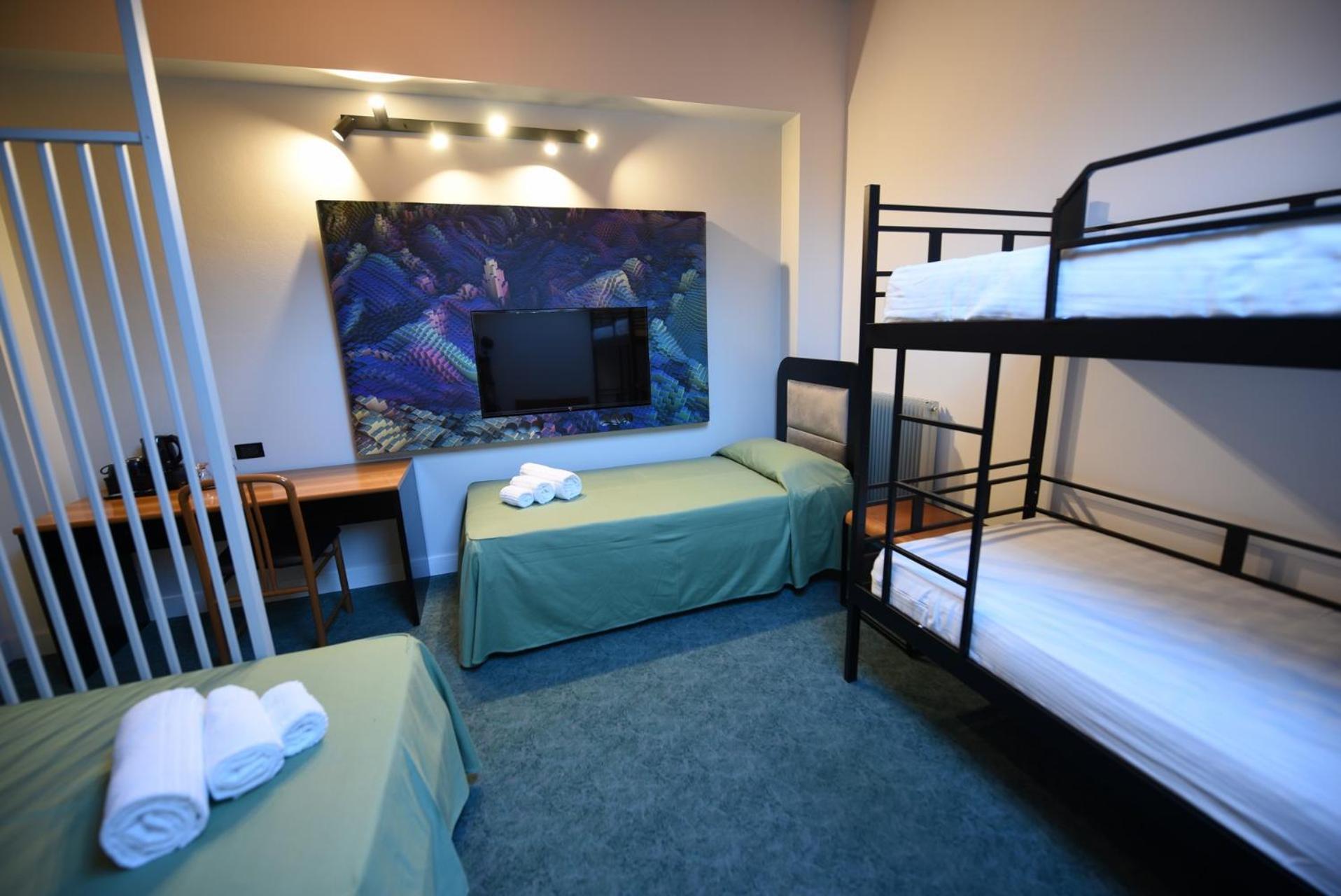 בארצ'יס Hotel Celis מראה חיצוני תמונה